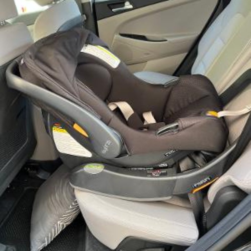 Infant car seat